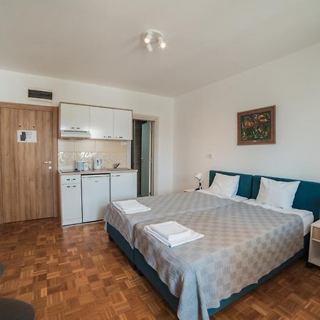 Arena East Apartment Belgrado Exterior foto